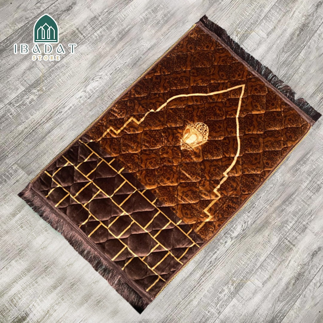 Quilted Prayer Mat – Premium Comfort for Your Prayers