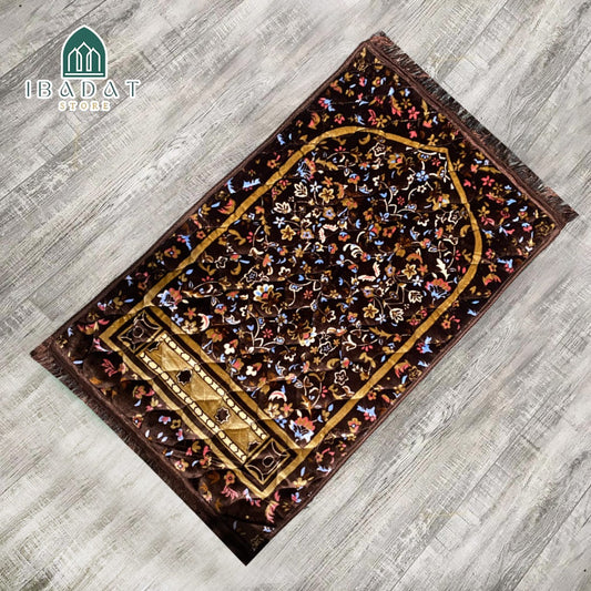 Quilted Prayer Mat – Premium Comfort for Your Prayers