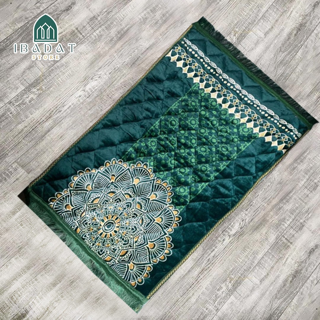 Quilted Prayer Mat – Premium Comfort for Your Prayers