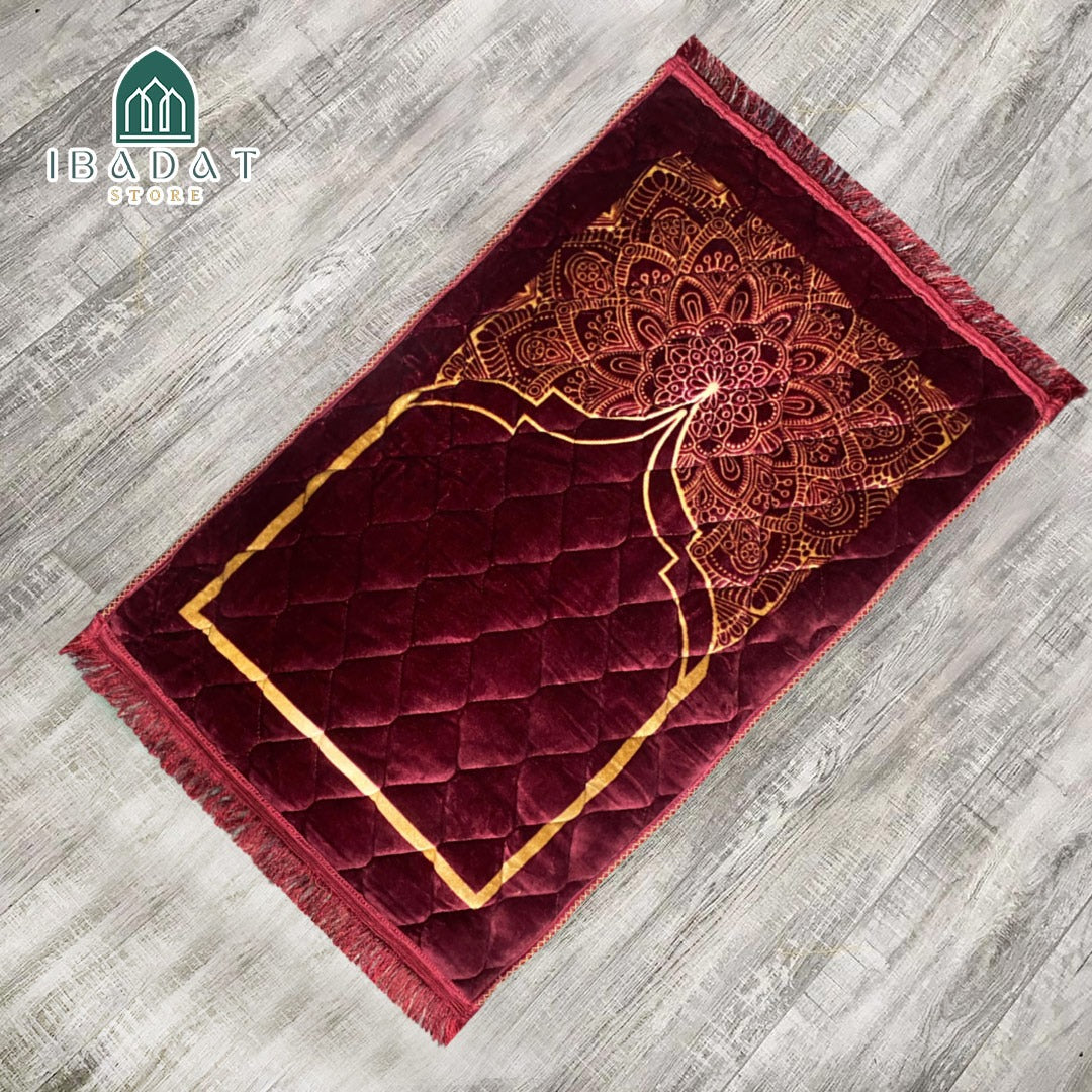 Quilted Prayer Mat – Premium Comfort for Your Prayers