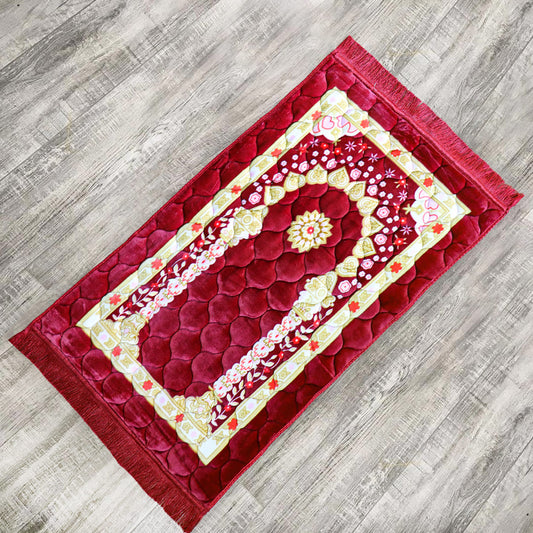 Quilted Prayer Mat – Premium Comfort for Your Prayers