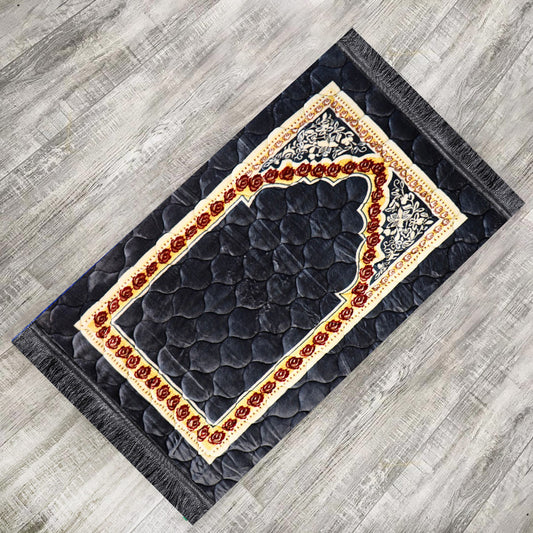 Quilted Prayer Mat – Premium Comfort for Your Prayers